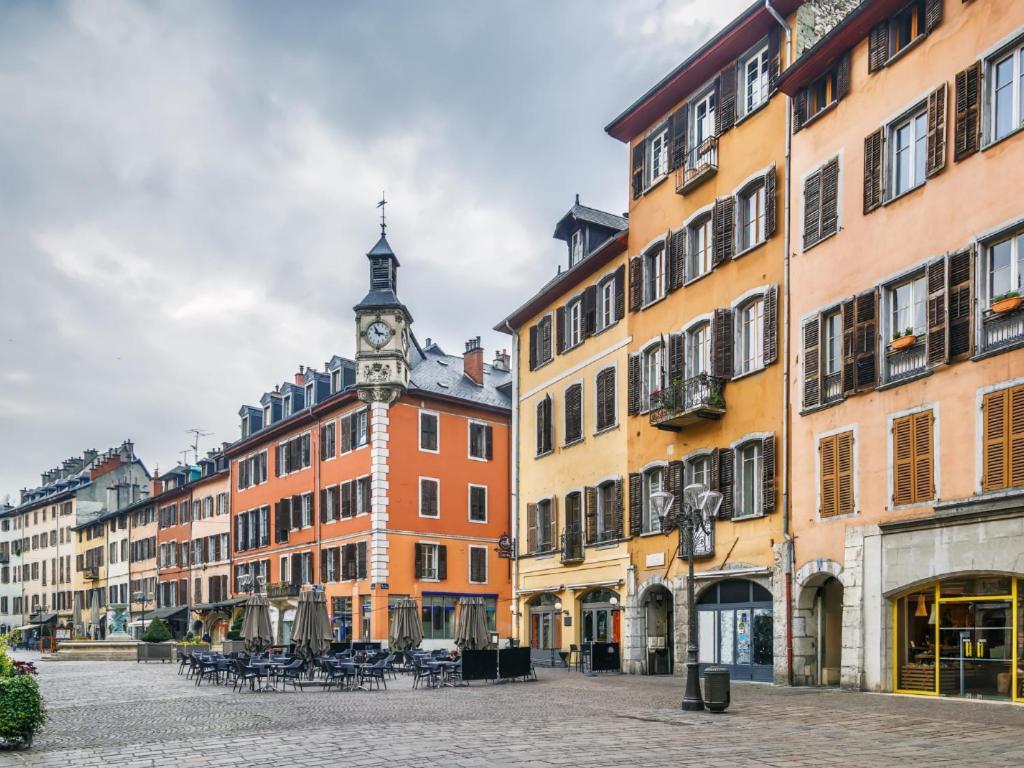 L'Ecrin De Chambery, Coeur De Centre Ville, Calme Et Espace Bilik gambar